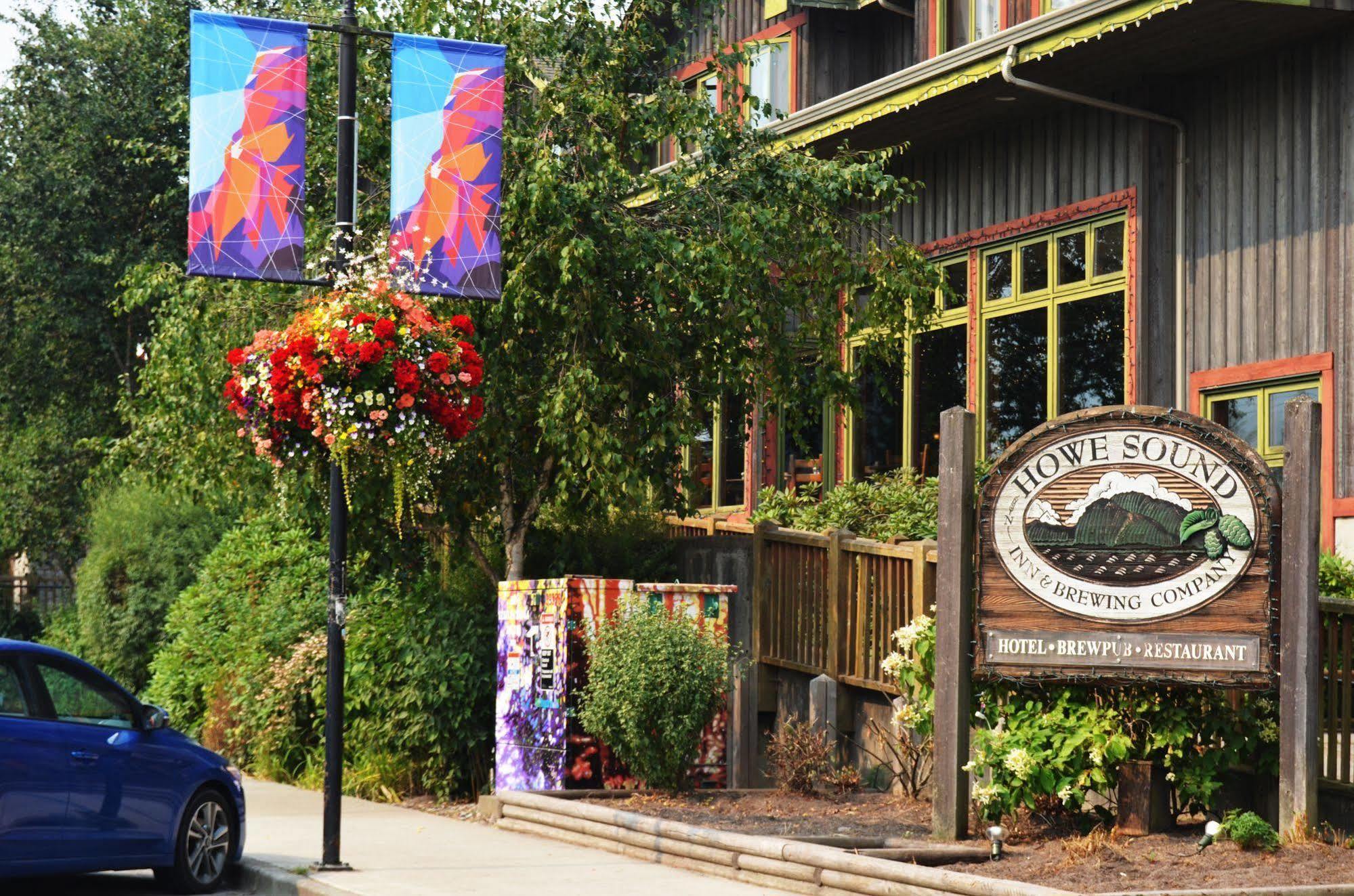 Howe Sound Inn & Brewing Company Squamish Exterior photo